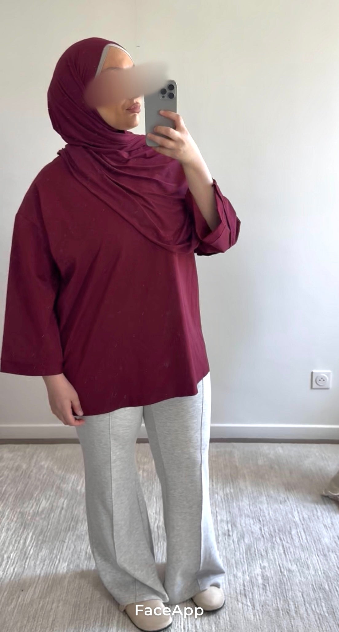T-SHIRT